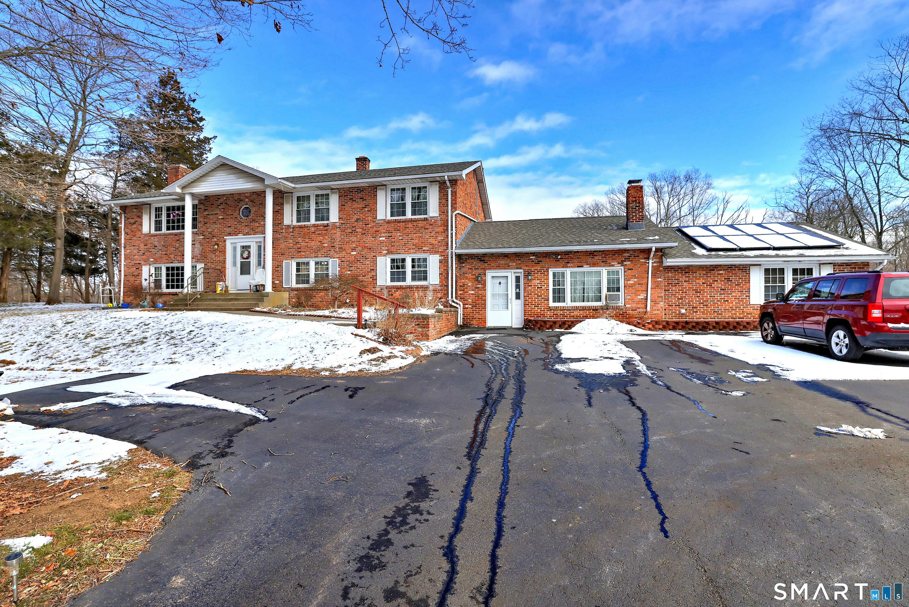 158 Leetes Island Road Branford CT 06405