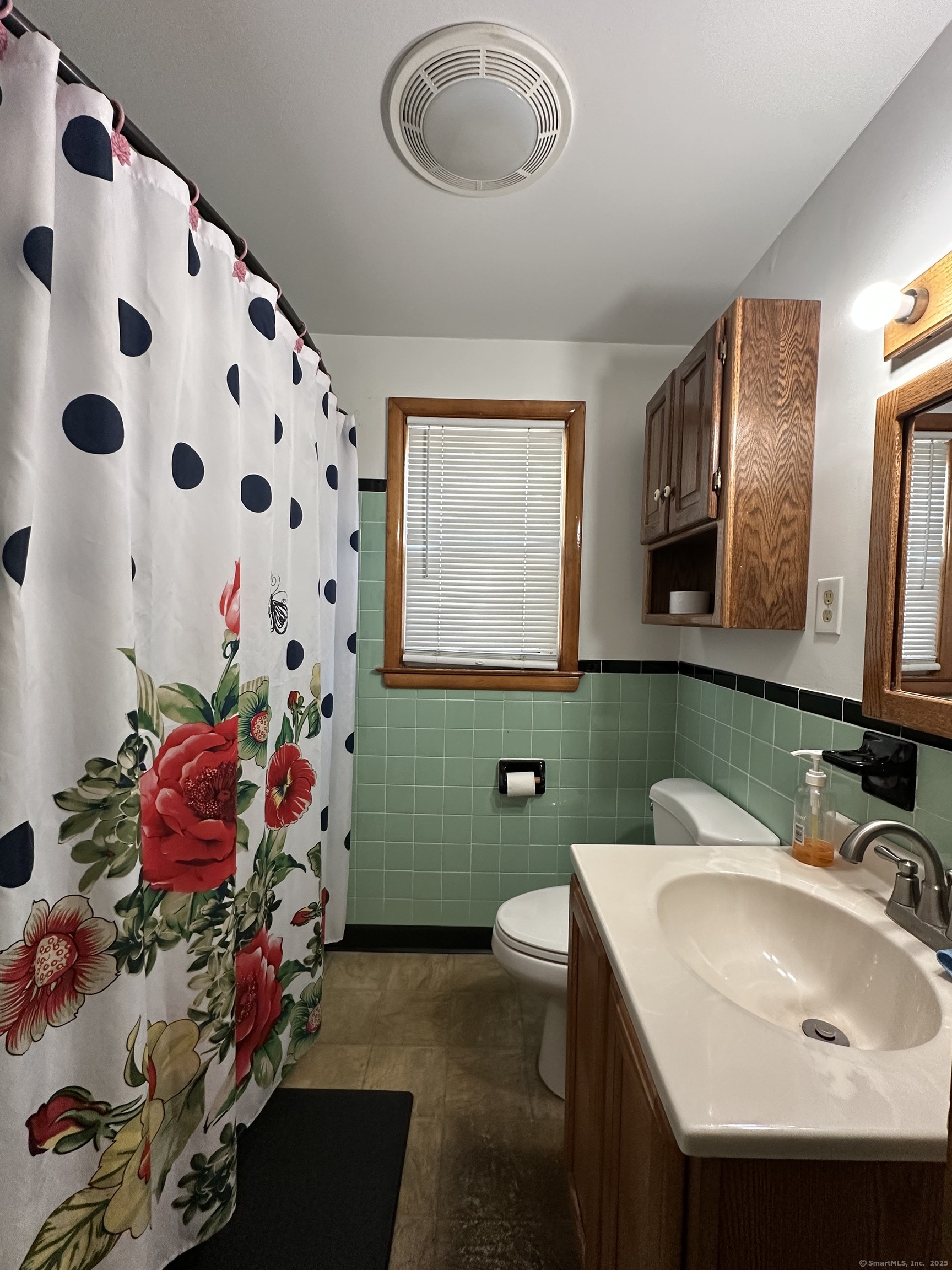 10 Kenyon Place East Hartford CT 06108