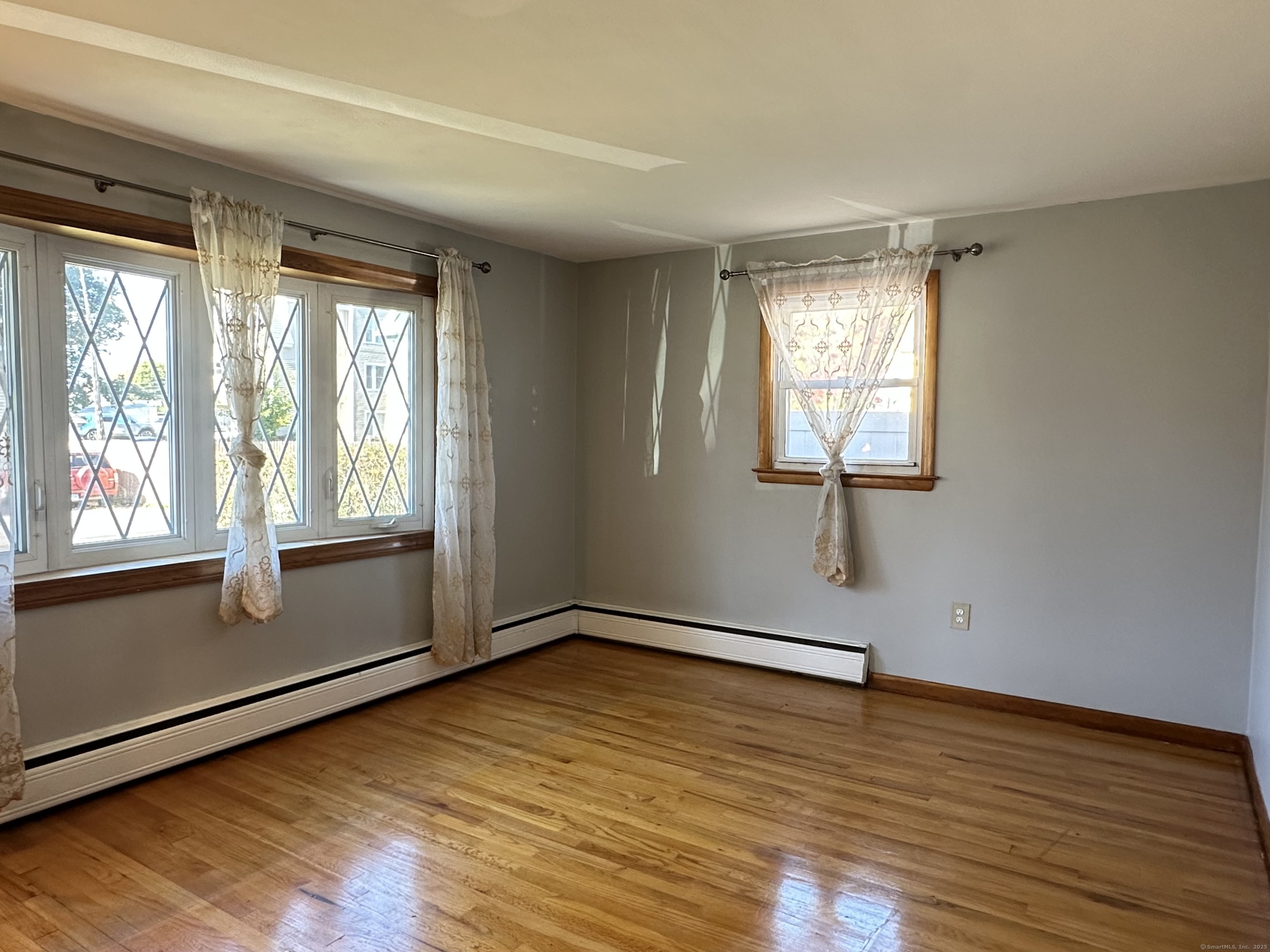 10 Kenyon Place East Hartford CT 06108