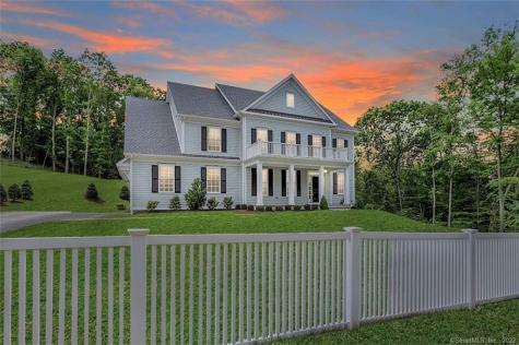 1 Deer Hill Drive Newtown CT 06470