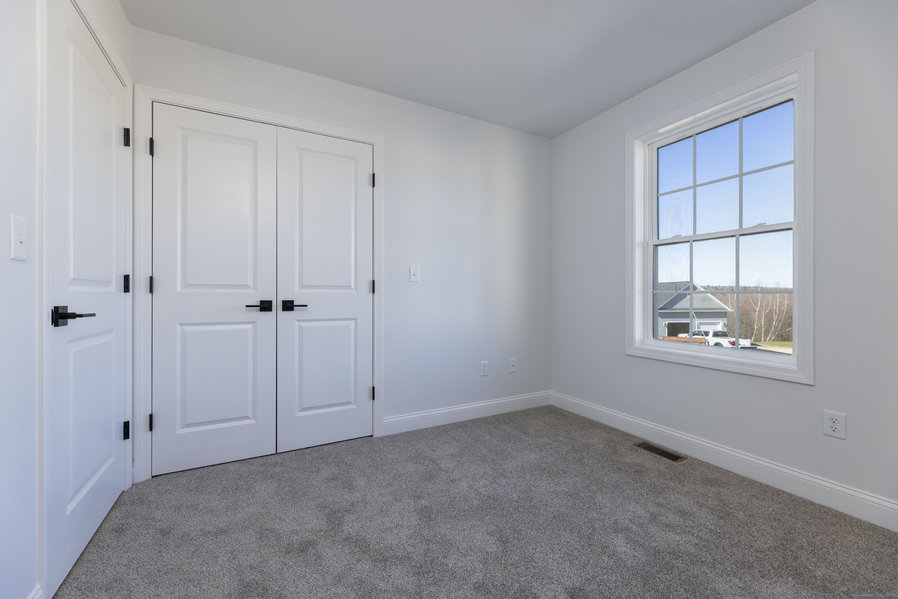 2 Johns Circle Sterling CT 06377