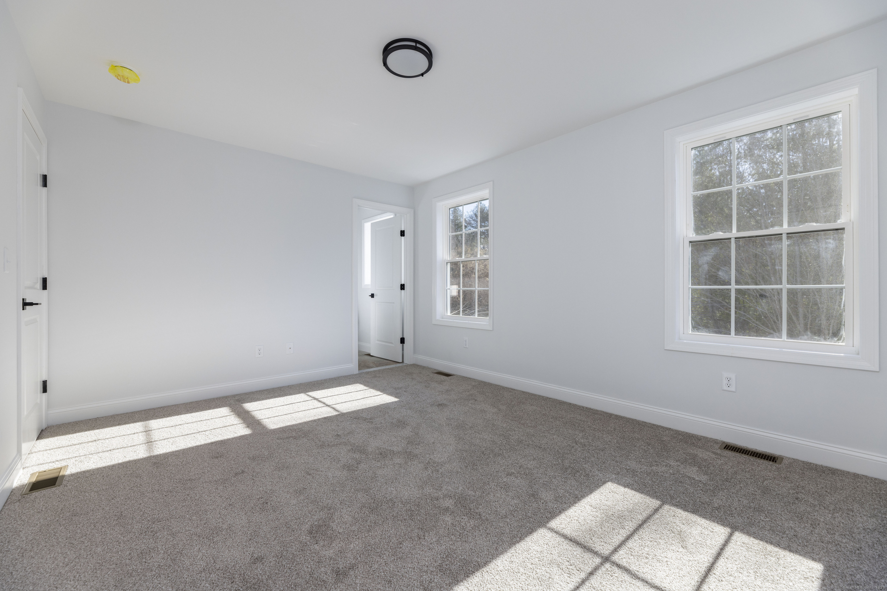 2 Johns Circle Sterling CT 06377