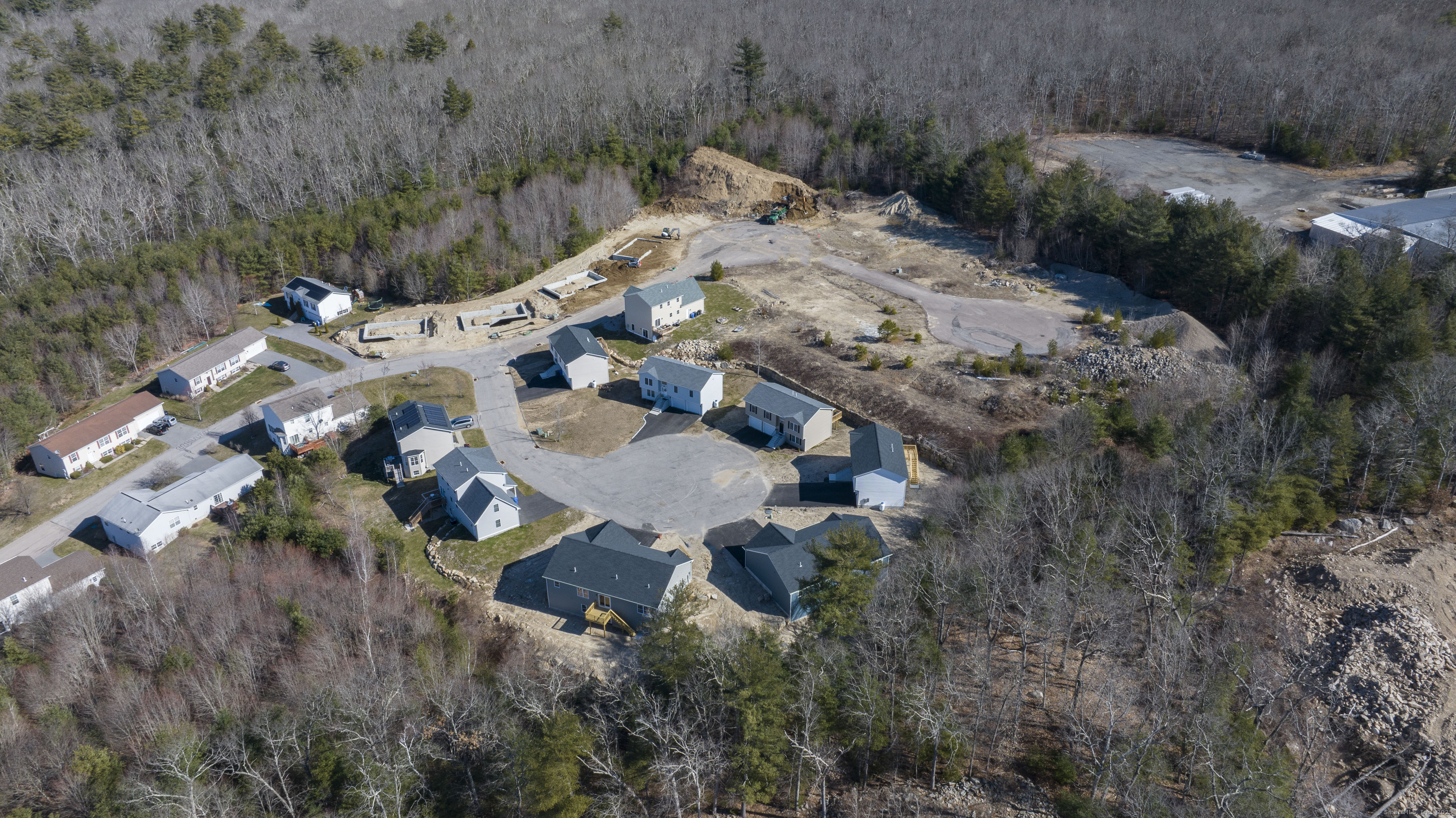 2 Johns Circle Sterling CT 06377