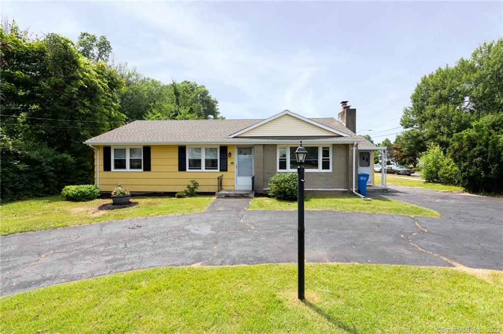 556 Circular Avenue Hamden CT 06514