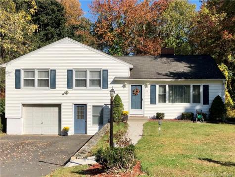 28 Maple Row Bethel CT 06801