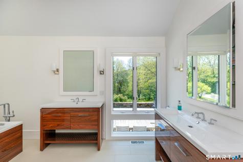47 Squire Road Roxbury CT 06783