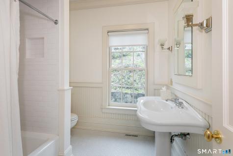 47 Squire Road Roxbury CT 06783