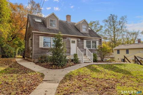 28 Soljer Drive Waterford CT 06385