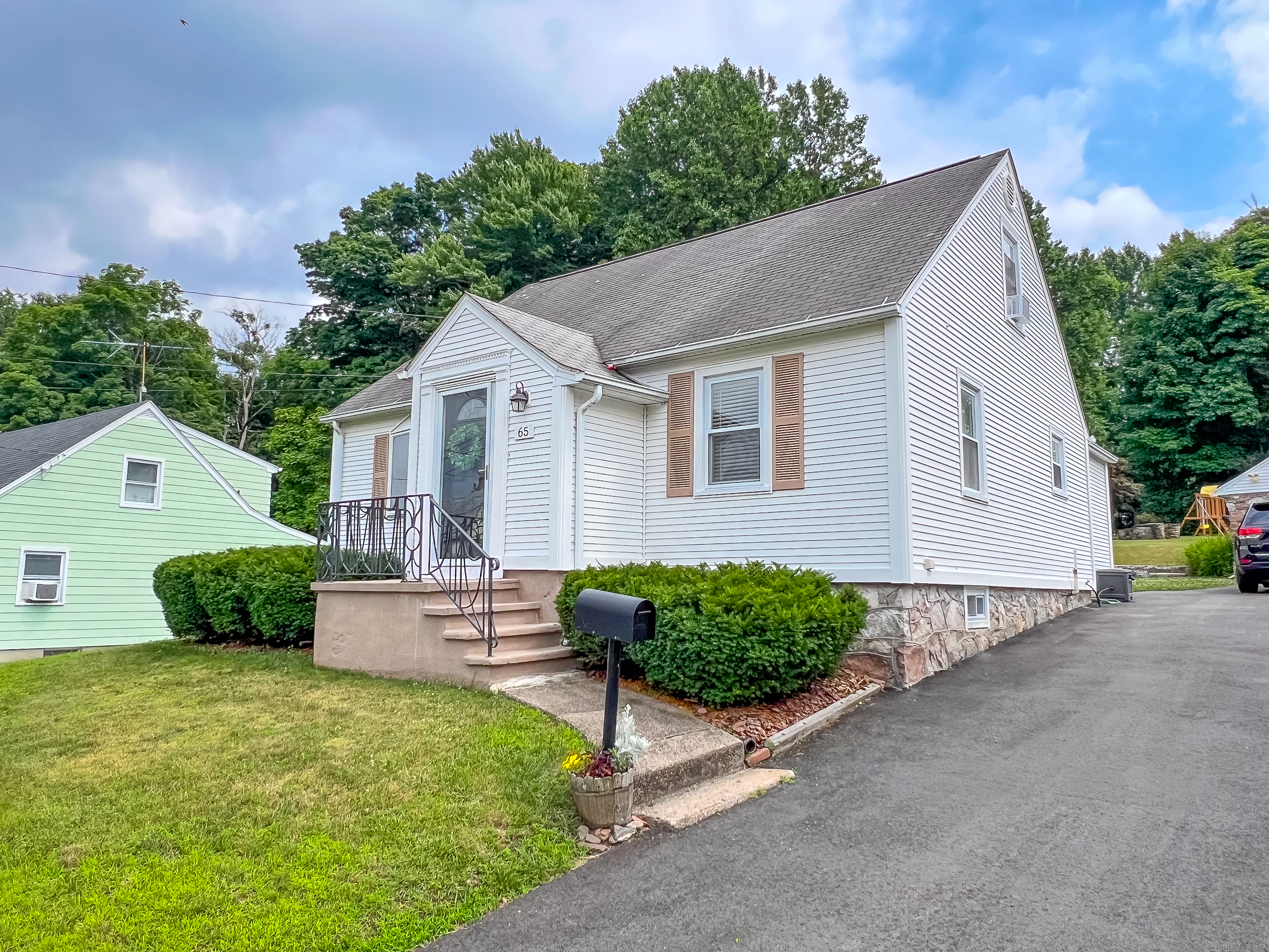 65 South Street Extension Bristol CT 06010