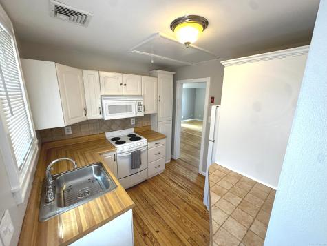 6 Fulton Drive New Fairfield CT 06812