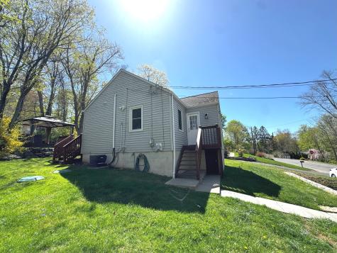 6 Fulton Drive New Fairfield CT 06812