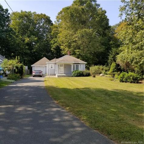 28 Yale Avenue Middlebury CT 06762