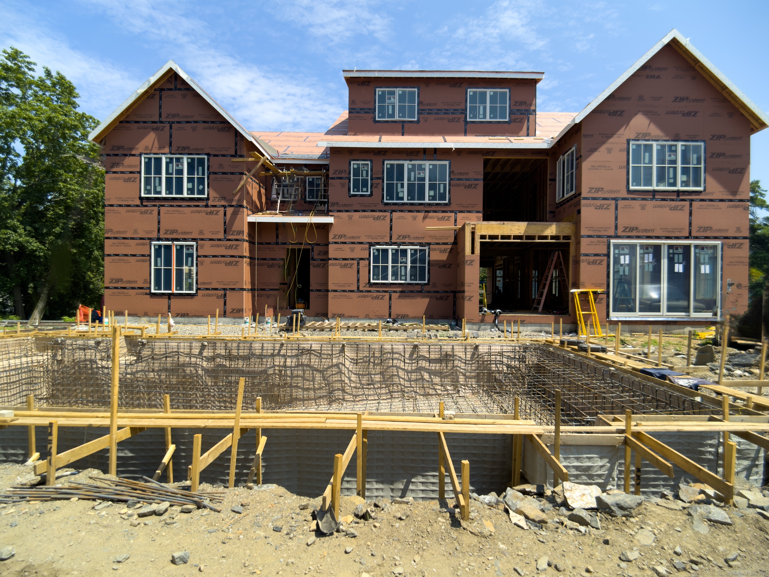 68 Dearfield Drive Greenwich CT 06830