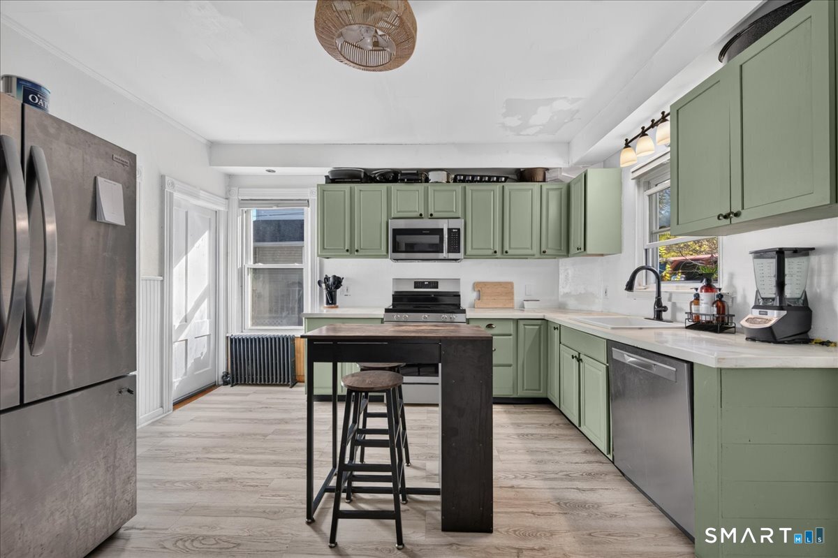 23 Bentley Avenue Norwich CT 06360