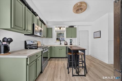 23 Bentley Avenue Norwich CT 06360