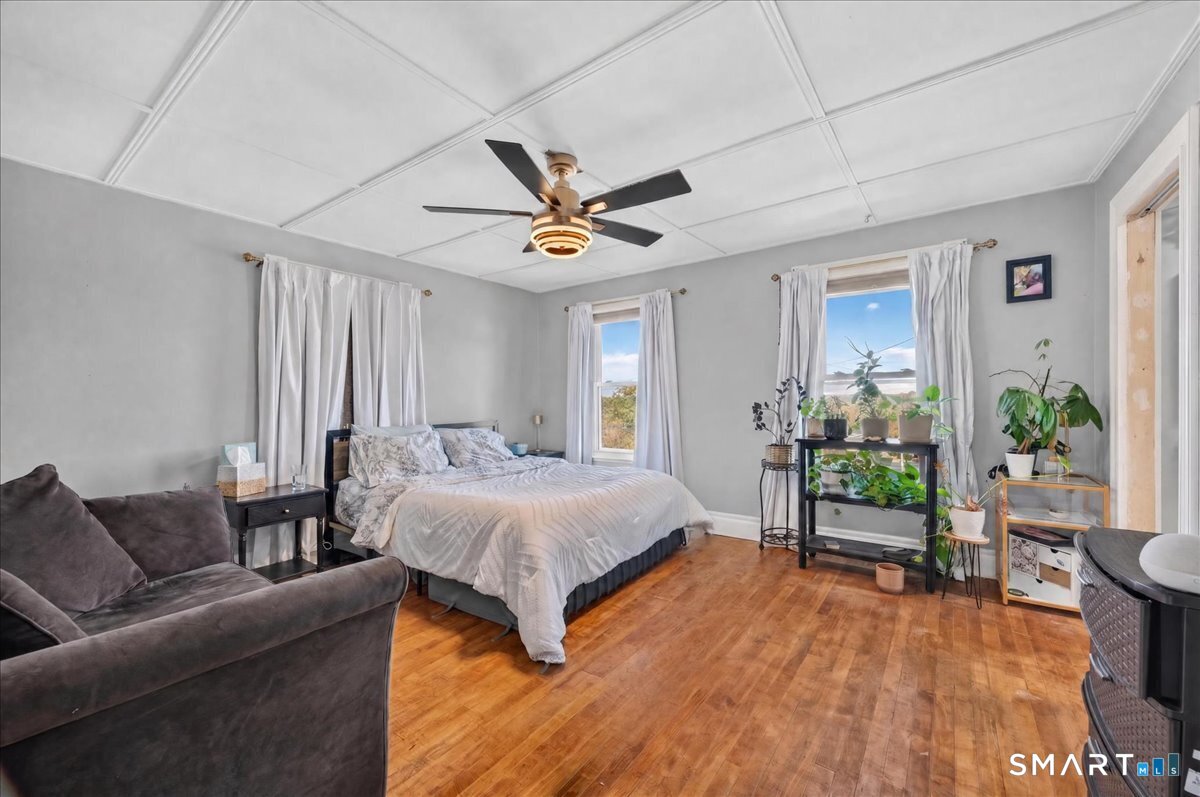 23 Bentley Avenue Norwich CT 06360