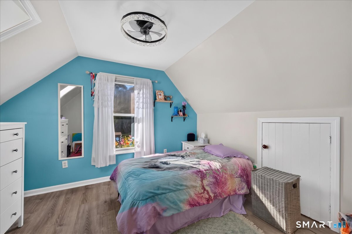 23 Bentley Avenue Norwich CT 06360