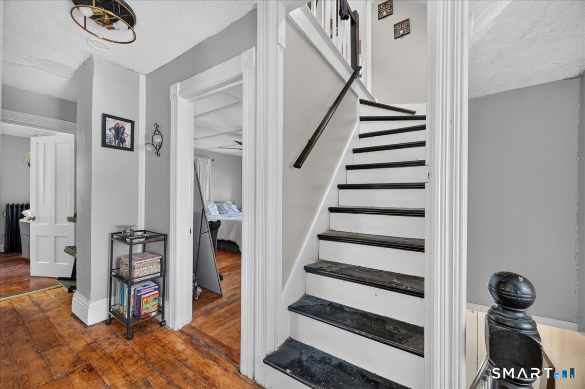 23 Bentley Avenue Norwich CT 06360