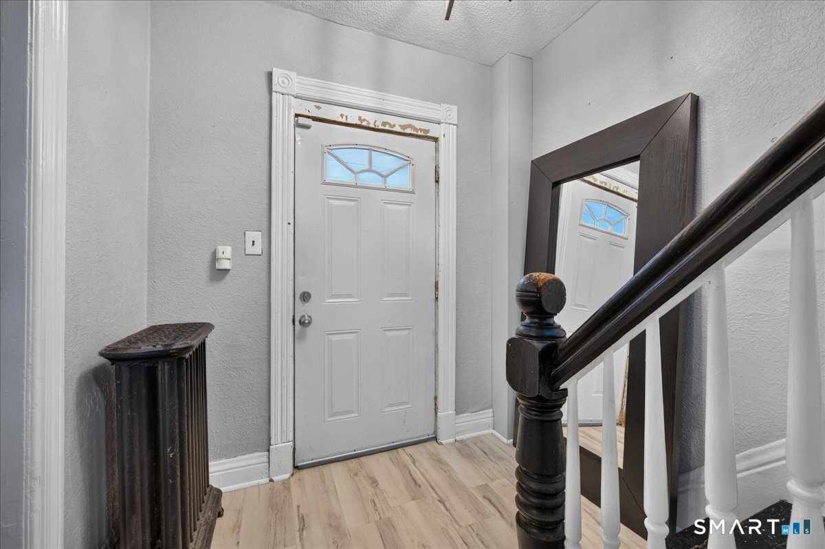 23 Bentley Avenue Norwich CT 06360
