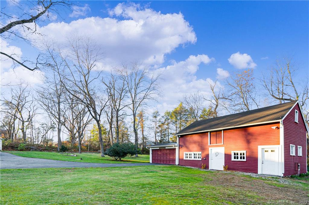 48 Porters Hill Road Trumbull CT 06611