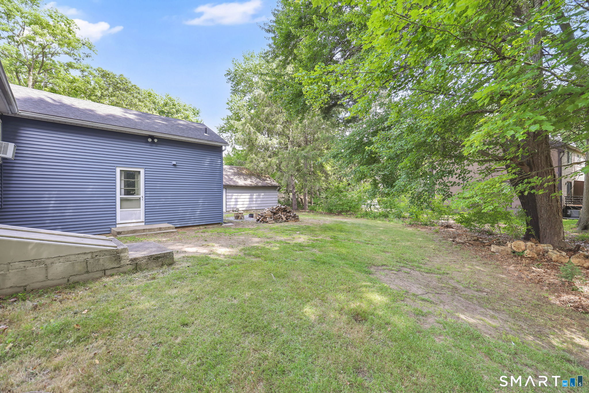 170 Weymouth Road Enfield CT 06082