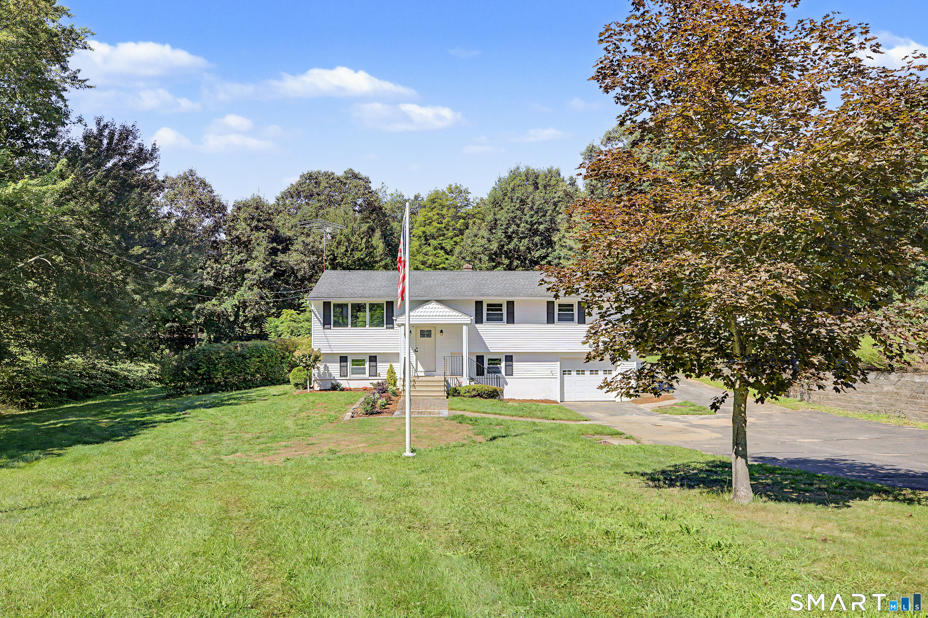 11 Westerly Drive Enfield CT 06082