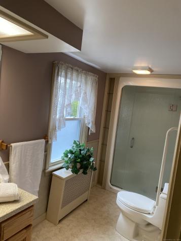 21 St John Street Manchester CT 06040