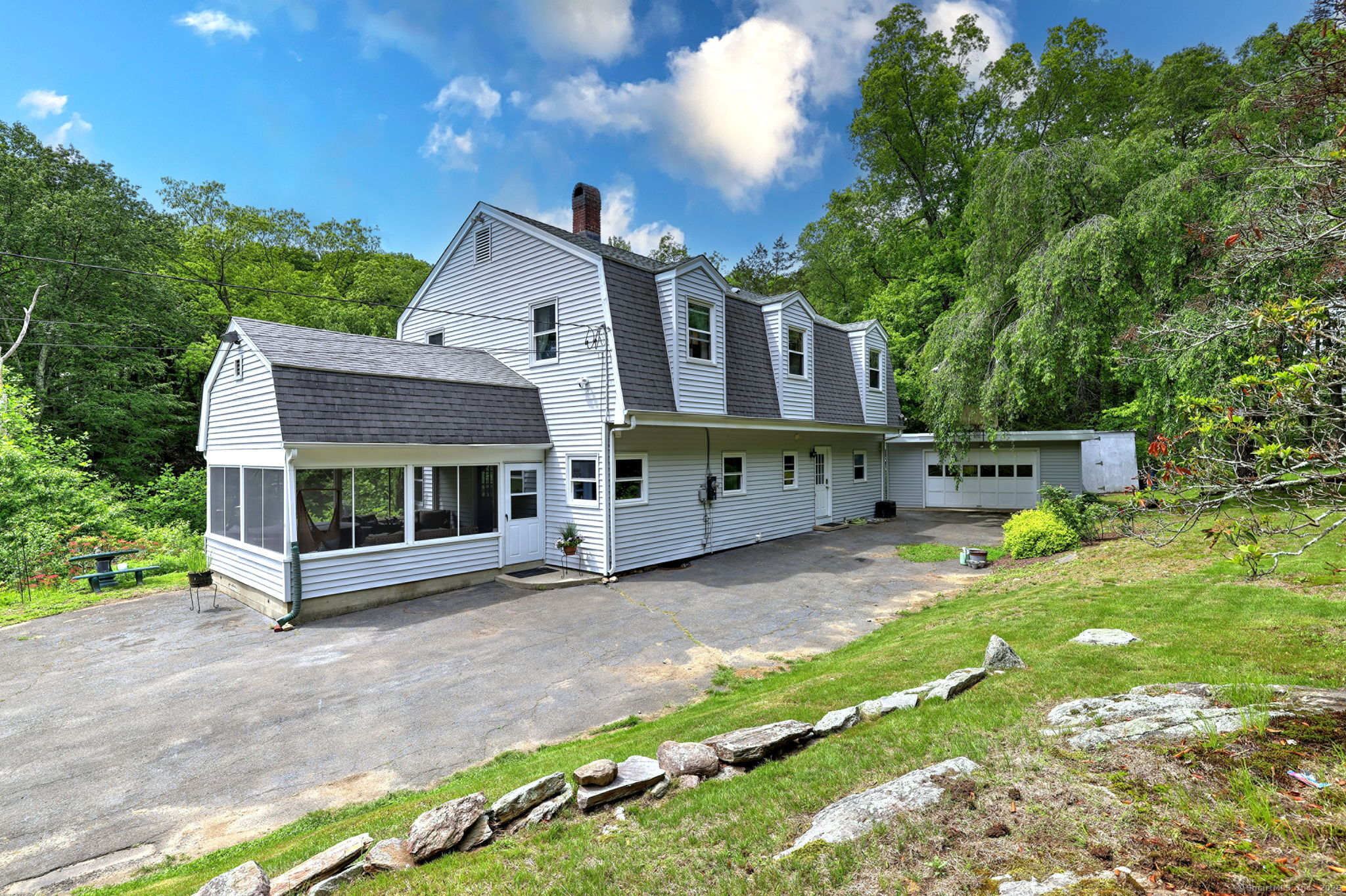 8 Whippoorwill Lane Bethany CT 06524