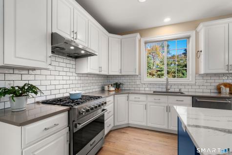 68 Ridgeview Way Ellington CT 06029