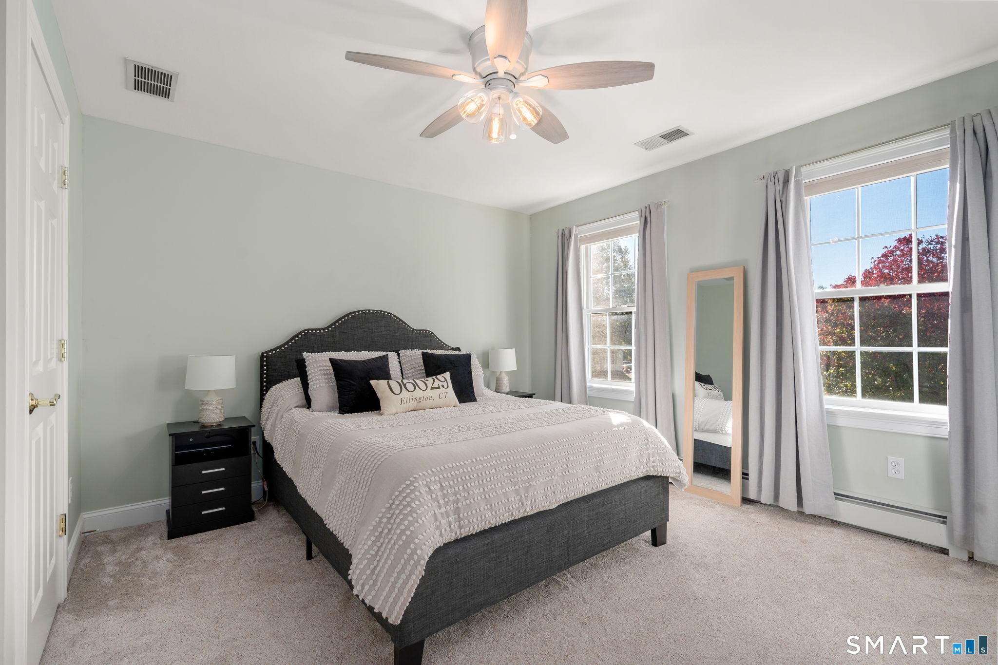 68 Ridgeview Way Ellington CT 06029
