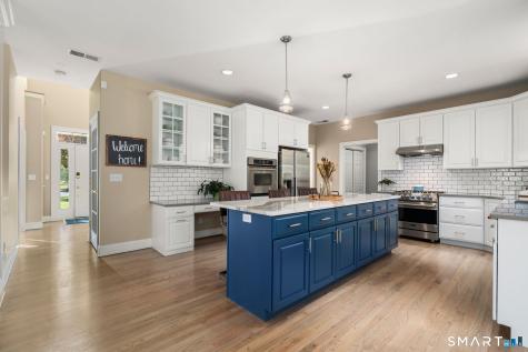 68 Ridgeview Way Ellington CT 06029