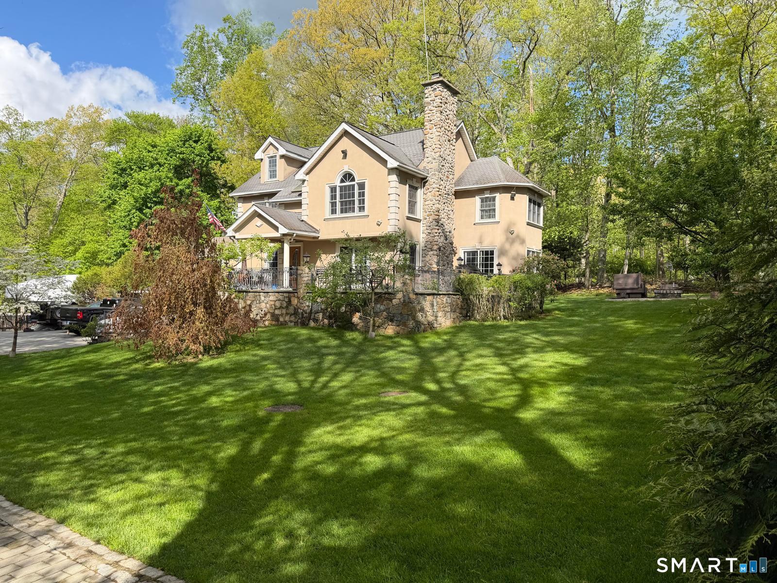 166 Blackwood Lane Stamford CT 06903
