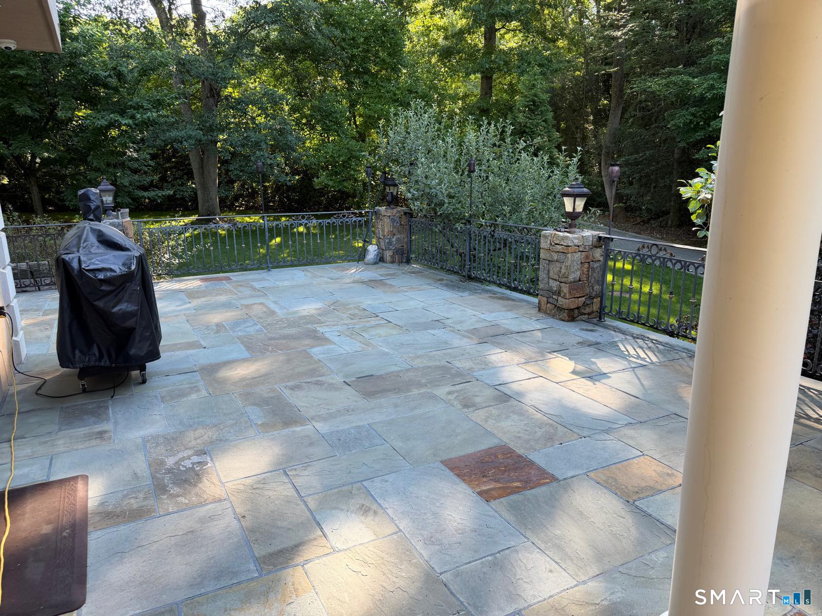 166 Blackwood Lane Stamford CT 06903