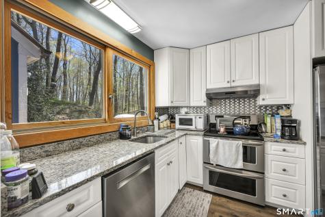 170 Weatherly Trail Guilford CT 06437