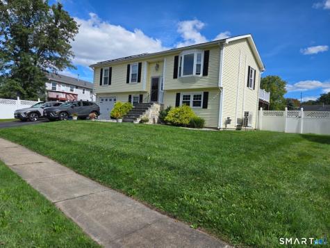 125 Chipper Drive East Hartford CT 06108