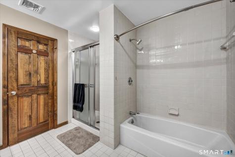 33 Shawnee Lane Monroe CT 06468