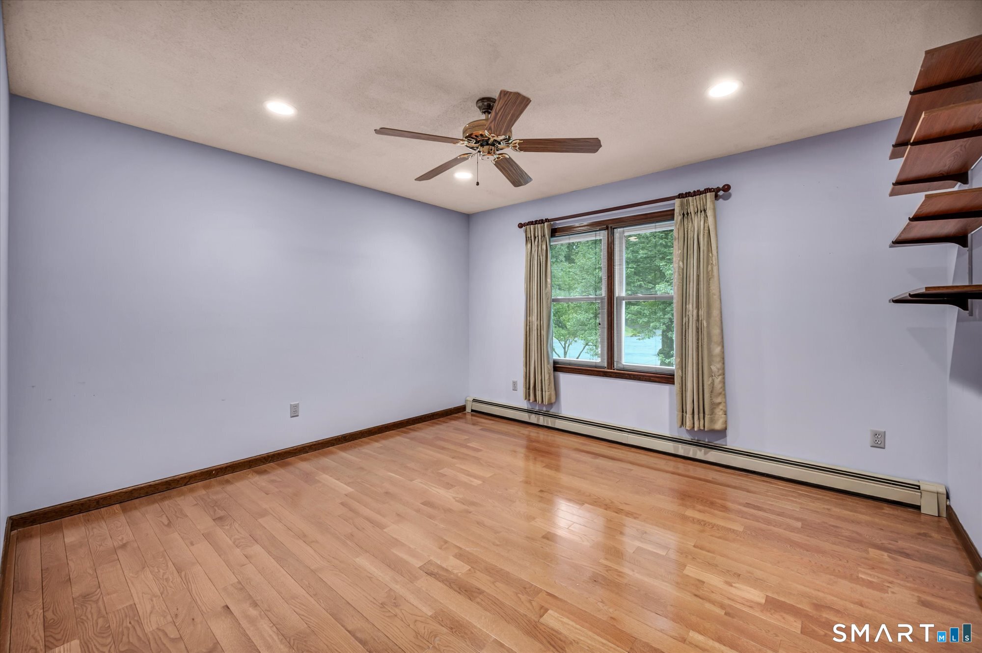 33 Shawnee Lane Monroe CT 06468