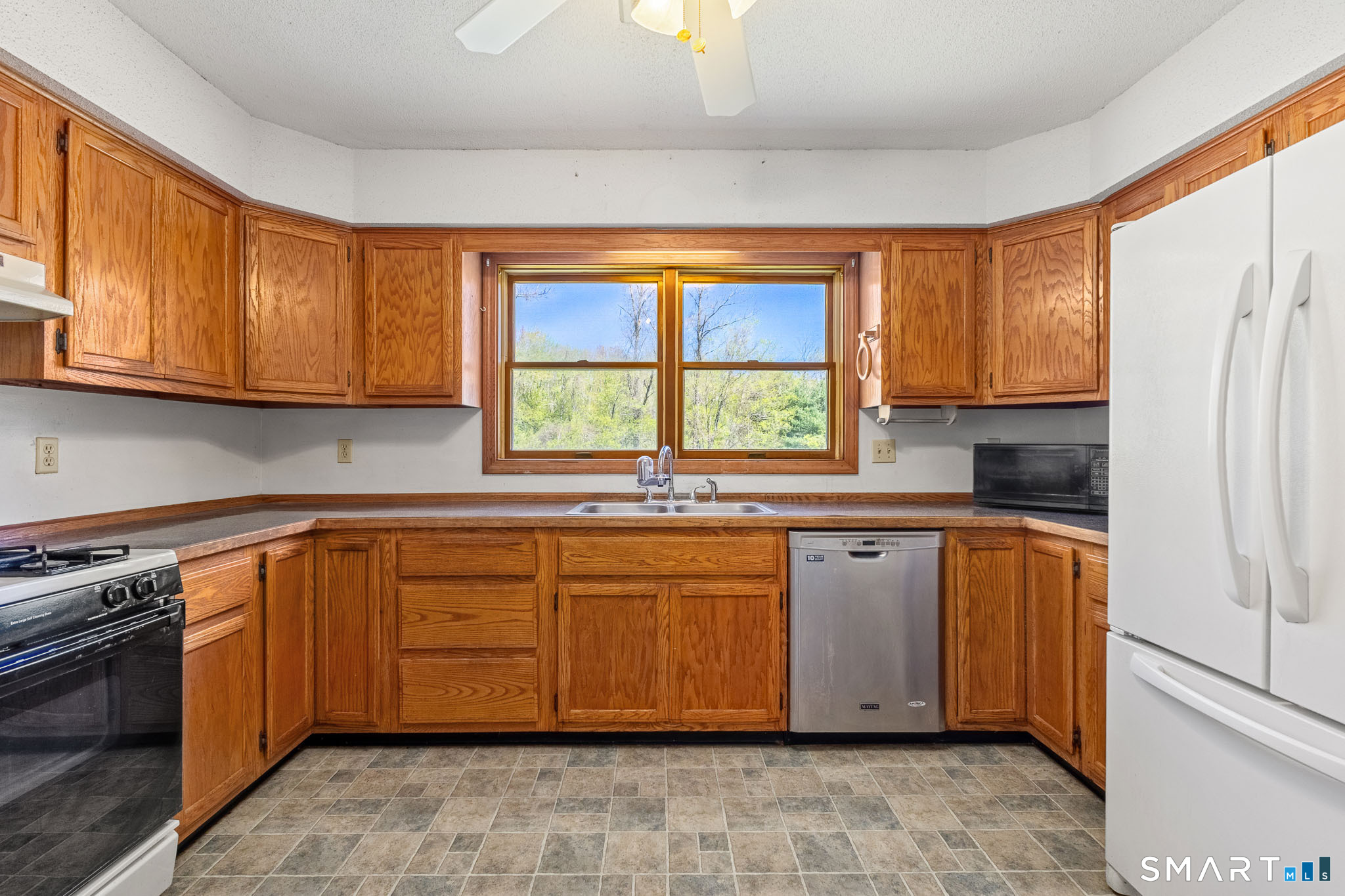 77 Latham Road Willington CT 06279