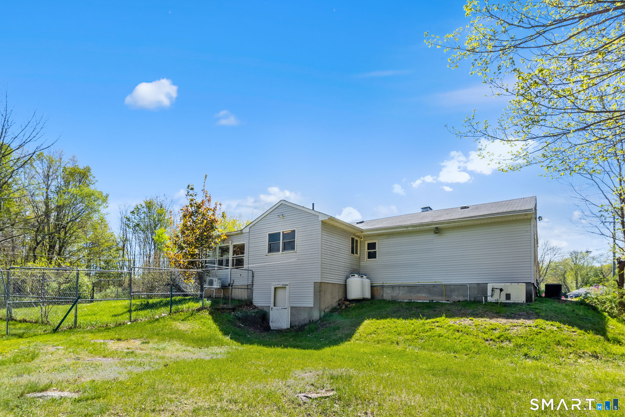 77 Latham Road Willington CT 06279