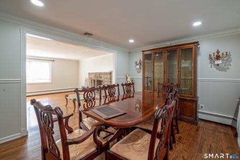 6 Liberty Terrace North Haven CT 06473