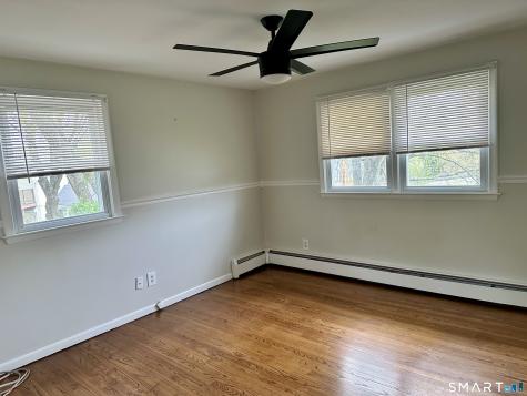 6 Liberty Terrace North Haven CT 06473