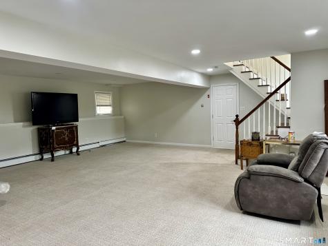 6 Liberty Terrace North Haven CT 06473