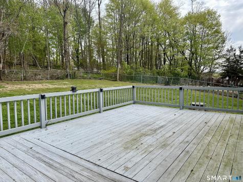 6 Liberty Terrace North Haven CT 06473