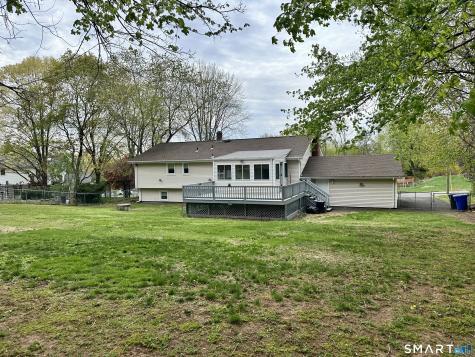 6 Liberty Terrace North Haven CT 06473