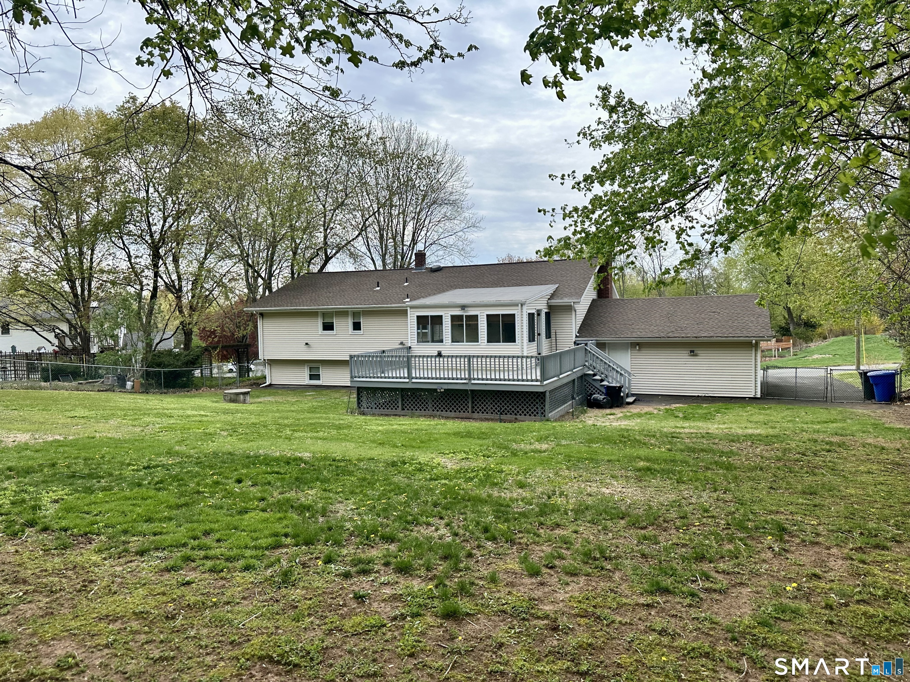 6 Liberty Terrace North Haven CT 06473