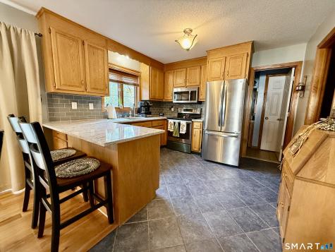 18 Bruce Avenue Plainville CT 06062