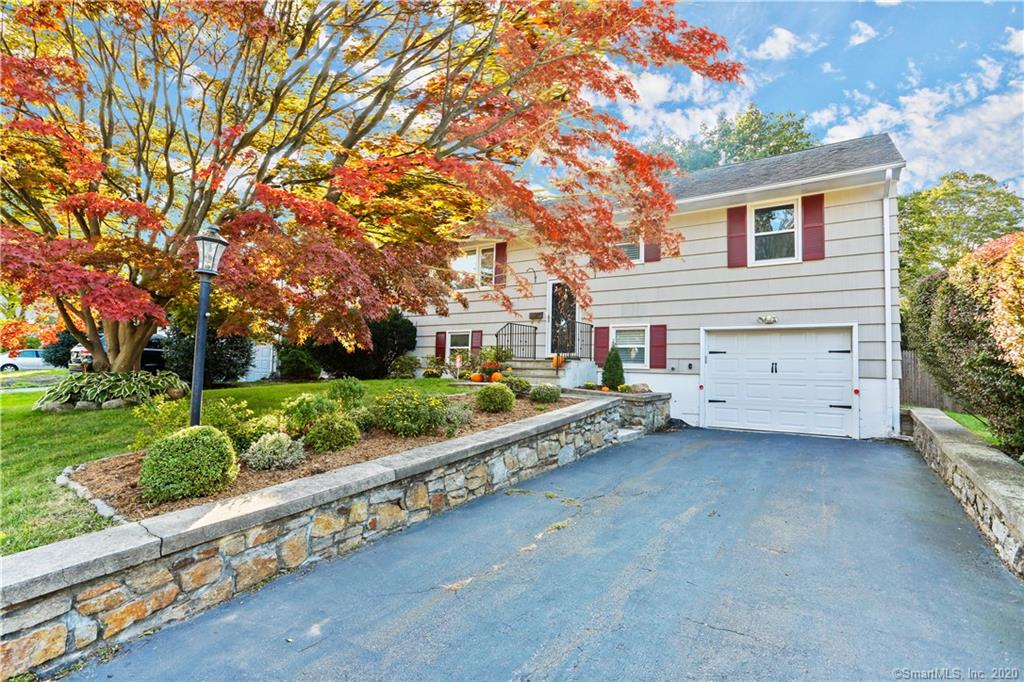 22 Heather Lane Norwalk CT 06851