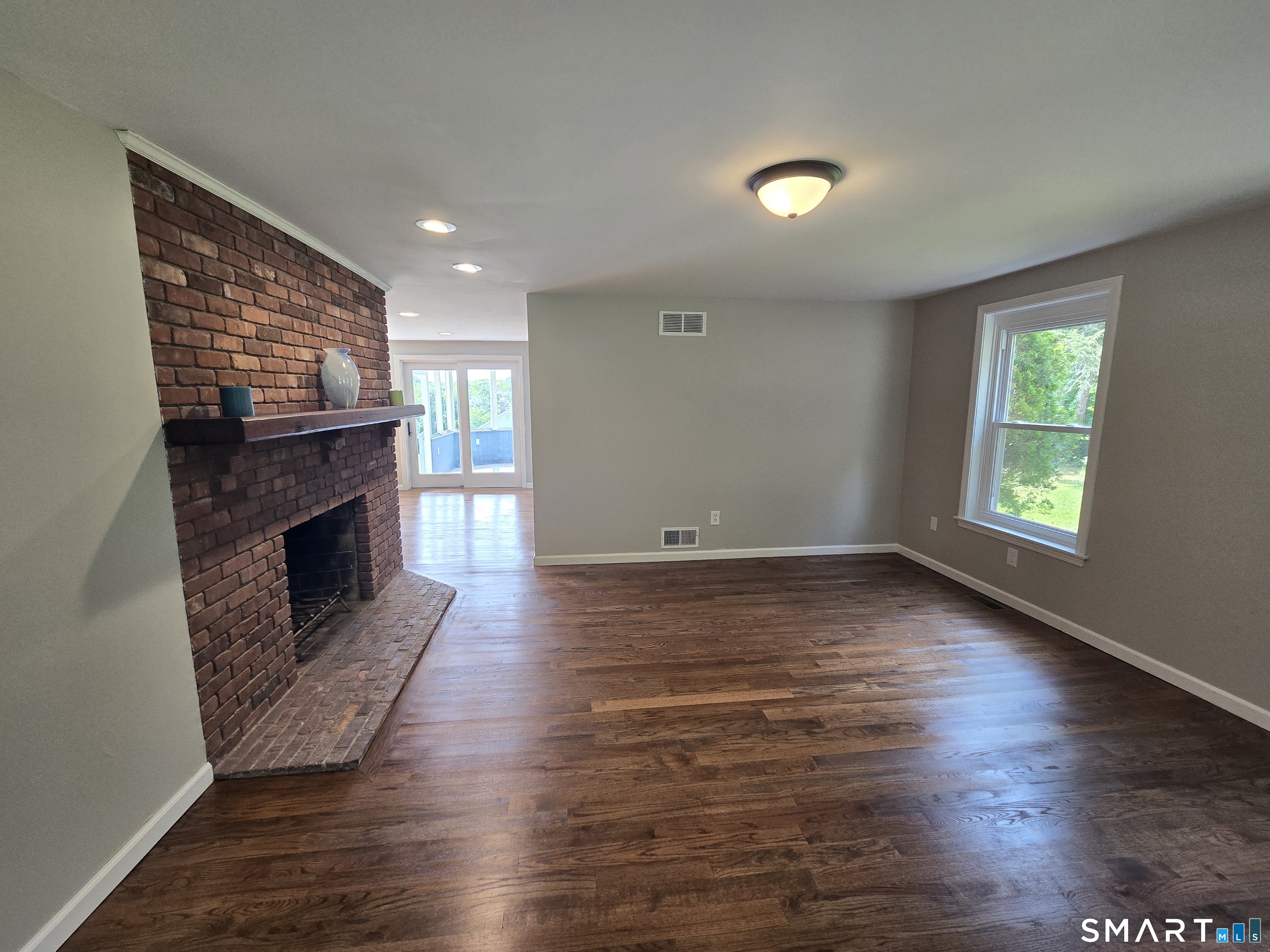254 Jobs Hill Road Ellington CT 06029