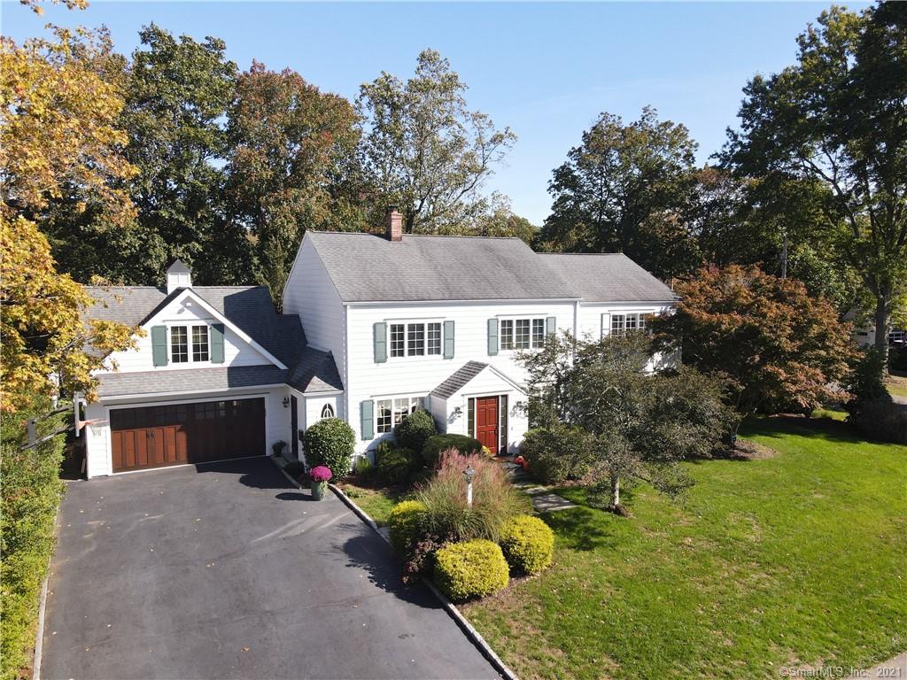 112 Dunnlea Road Fairfield CT 06824