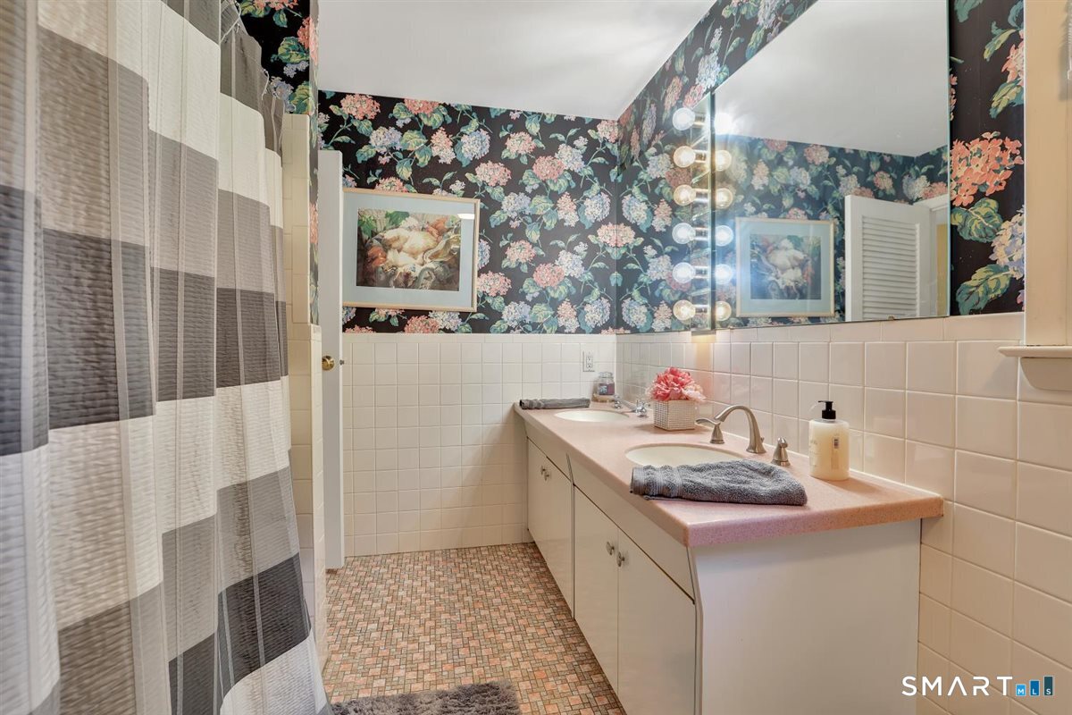 115 Southwind Road Waterbury CT 06708